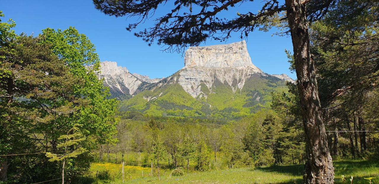 Le Gite Des Vagabonds Chichilianne Esterno foto
