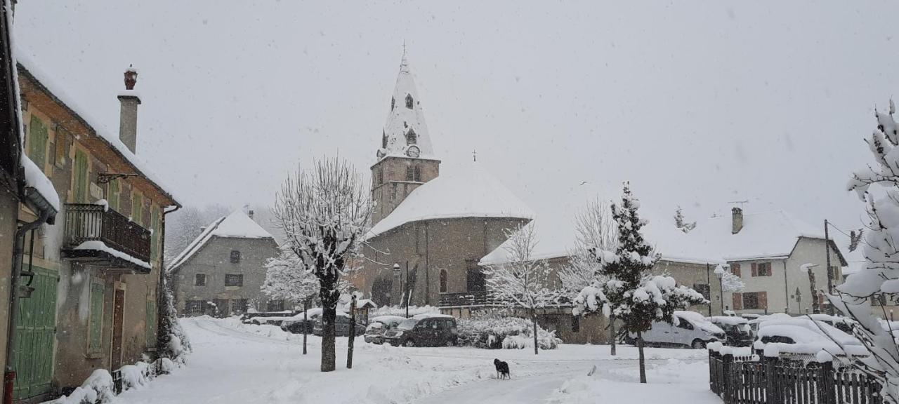 Le Gite Des Vagabonds Chichilianne Esterno foto
